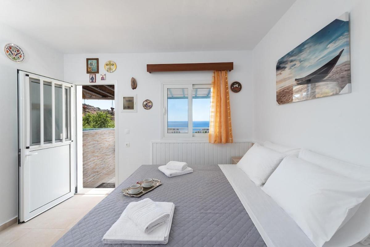 Springs Petronas Apartment Archangelos  Exterior photo
